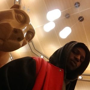 Meet your Posher, Gregory